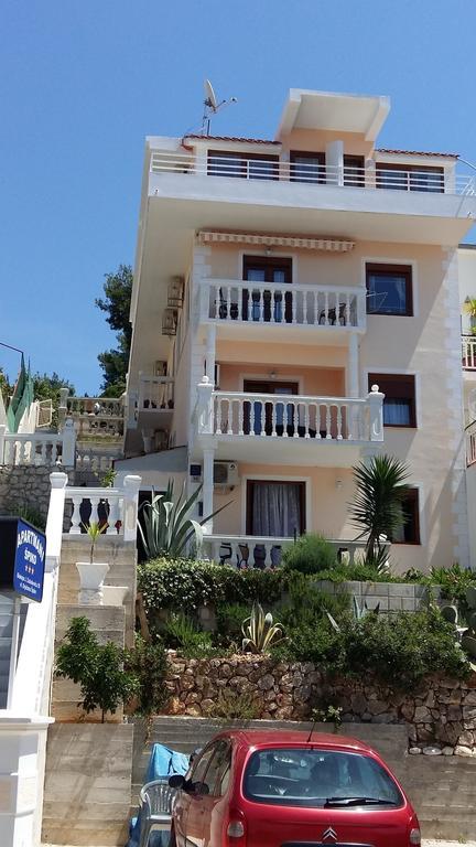 Apartments Spiko Hvar Town Exterior photo