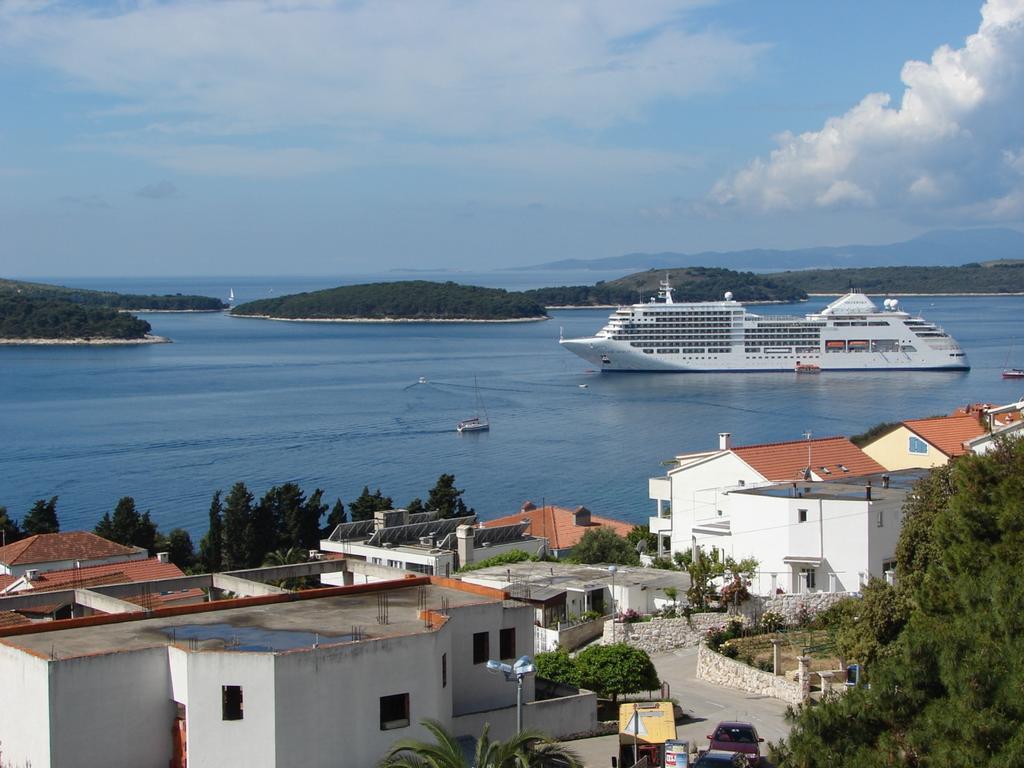 Apartments Spiko Hvar Town Exterior photo